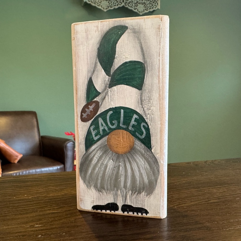 Eagles Gnome Wooden Decor